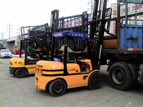 天津正遠(yuǎn)運(yùn)輸 專業(yè)整車配貨與國內(nèi)貨物運(yùn)輸代理服務(wù)解析